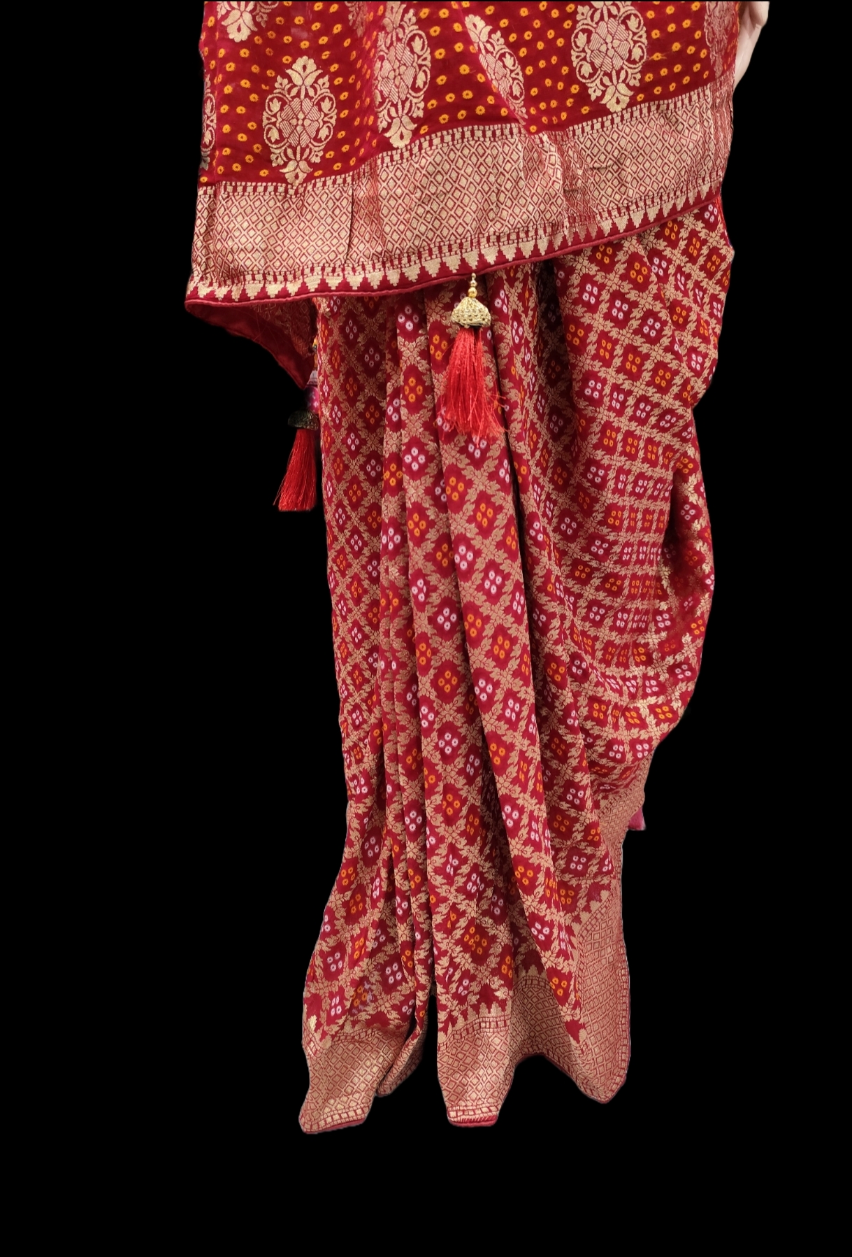 gorget bandhani saree gorget bandhani saree